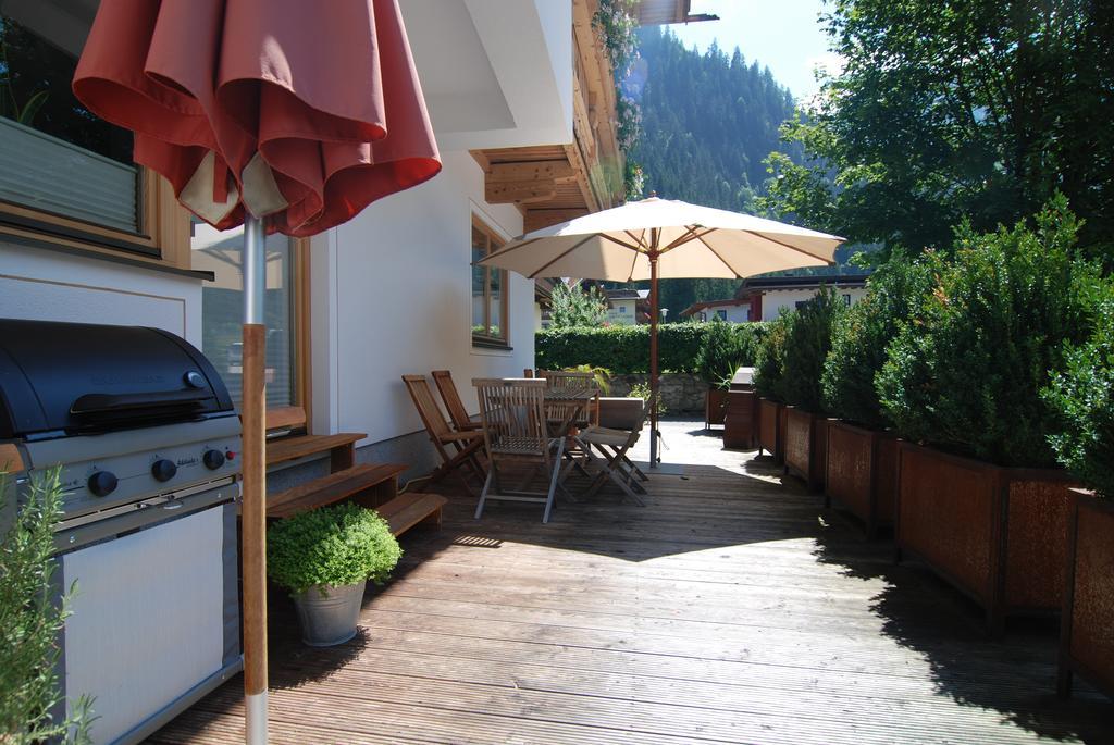 Alpen Appartements Hochmuth マイヤーホーフェン エクステリア 写真